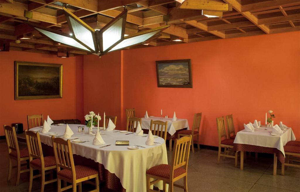 Motel Brencis Iecava Εξωτερικό φωτογραφία